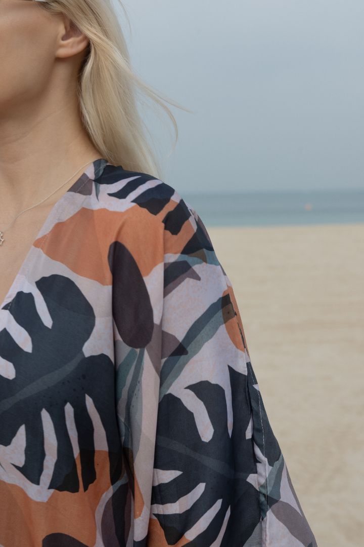 Crete Tropical Brown Overlay